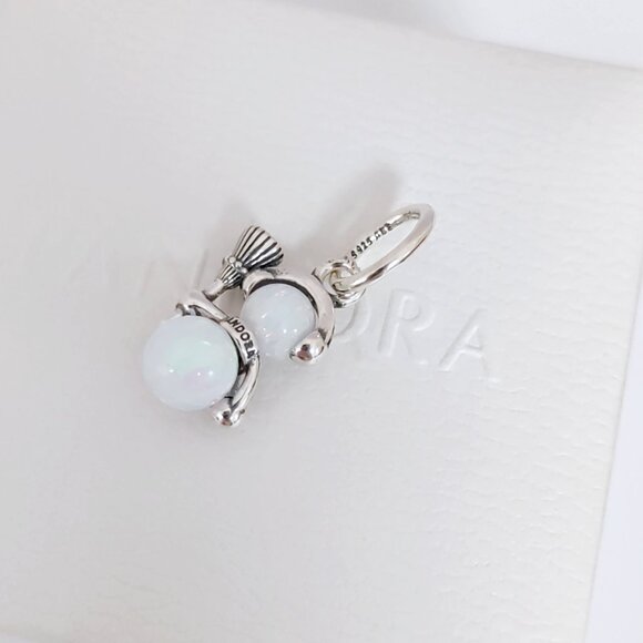 Pandora Opalescent Snowman Dangle Charm with box - Picture 4 of 6